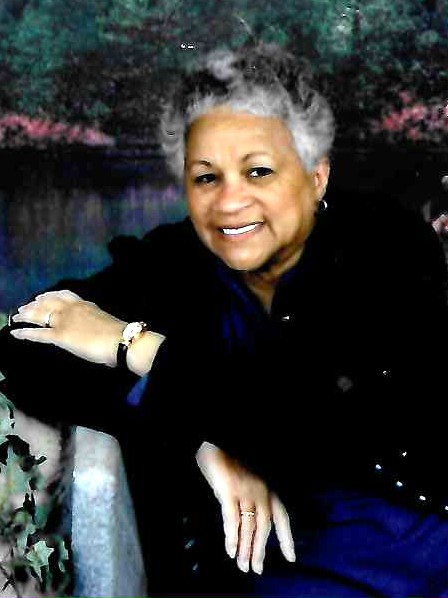 Monica DeLeon Website